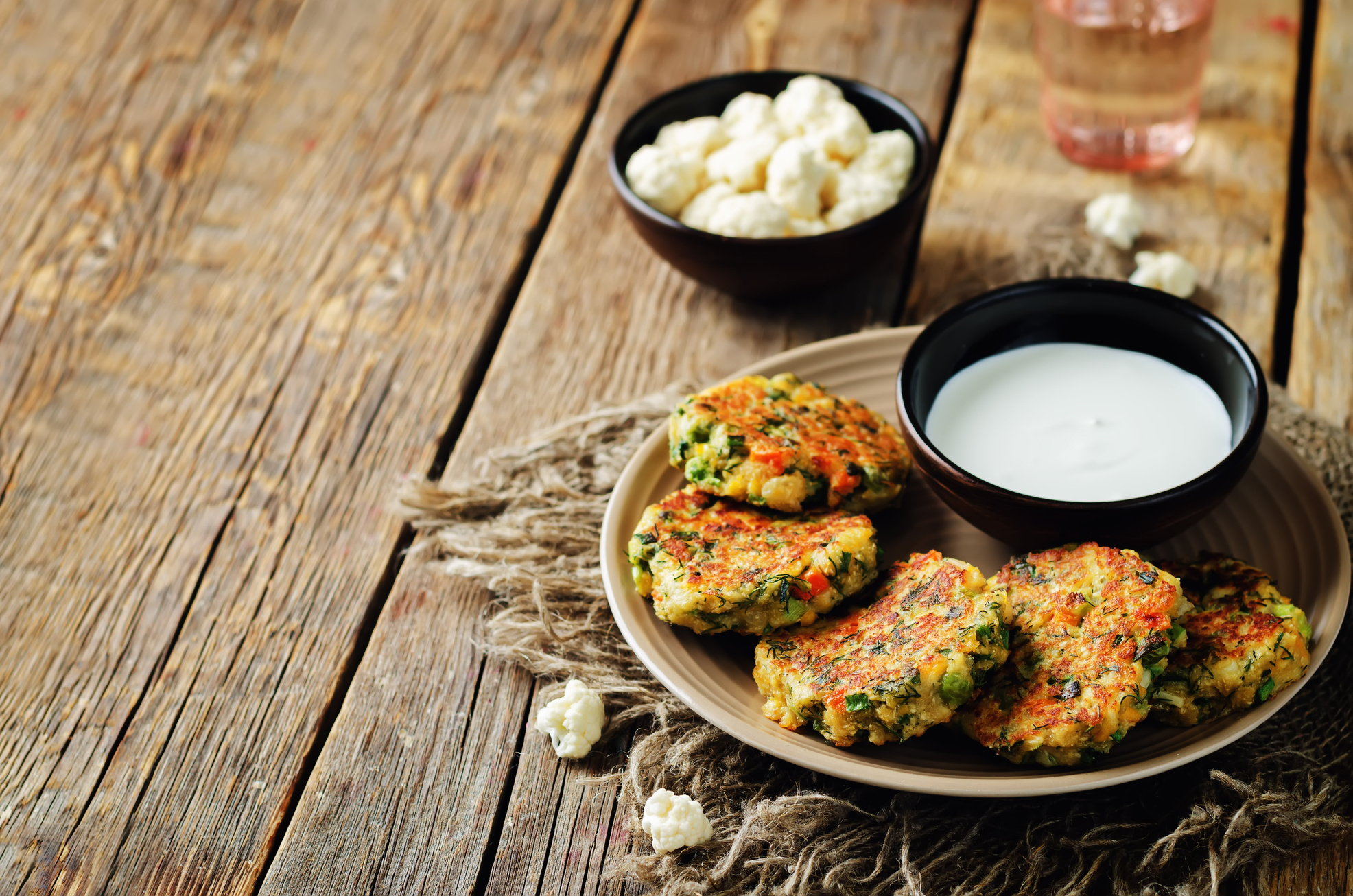Cauliflower carrot green peas dill fritters